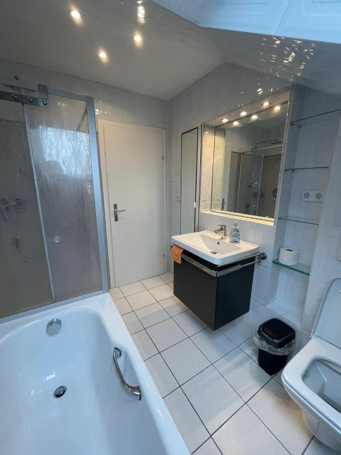 Grosszuegige Ferienwohnung Am Stadtrand Von Fulda Ngoại thất bức ảnh
